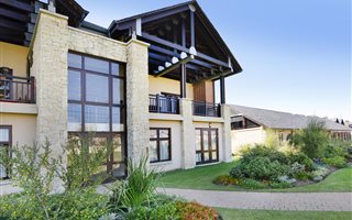1 Bedroom House in Waterfall Hills Mature Lifestyle Estate
