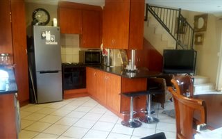 2 Bedroom Townhouse in Willow Park Manor