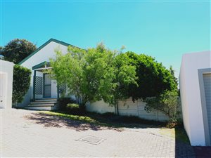 3 Bedroom House in Kommetjie