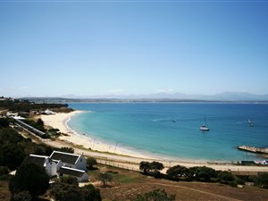 3 Bed Apartment in Mossel Bay Central