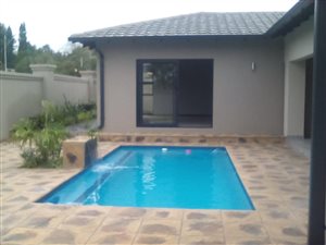 4 Bedroom House in Three Rivers East