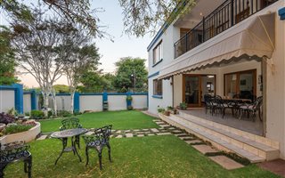 4 Bedroom House in Constantia Park