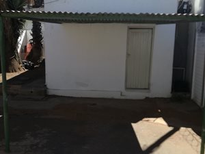 1 Bed Flat in Klisserville