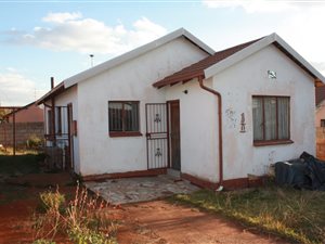 3 Bed House in Emdeni