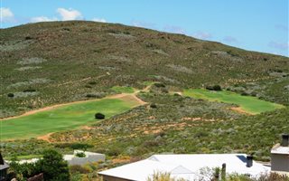 1000 m² Land available in Fairway Heights