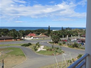 2 Bed Apartment in Shelly Beach