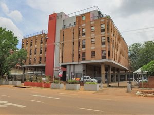 381 m² Office Space in Hatfield