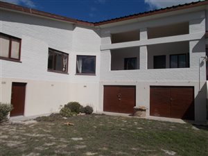 3 Bed House in Gansbaai and surrounds