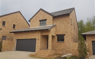 3 Bedroom Cluster in Kyalami