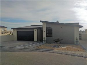 3 Bed House in Sunset Estate