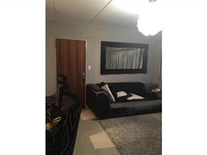 2 Bed Apartment in Dainfern