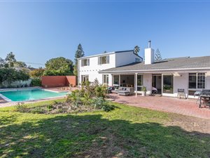5 Bed House in Constantia