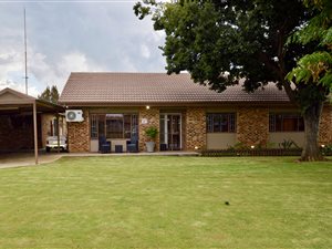 3 Bed House in Flamingo Park