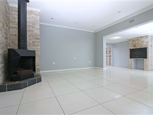5 Bed House in Loevenstein
