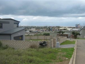 800 m² Land available in Island View