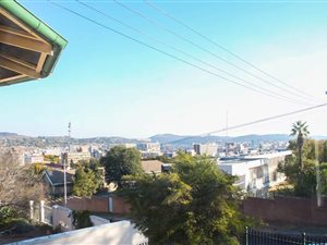 3 Bed Apartment in Eastwood