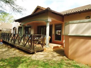 2 Bedroom Simplex in Le Domaine