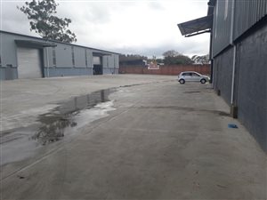 1080 m² Industrial space in Shortts Retreat