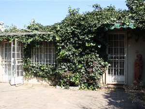1 Bed Garden Cottage in Primrose Hill