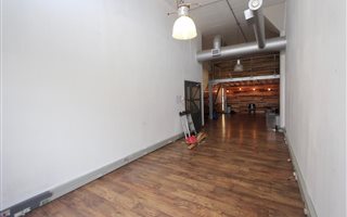 102 m² Commercial space in Observatory