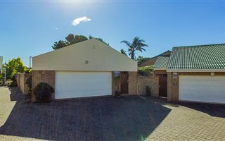 3 Bedroom Townhouse in Vincent