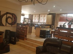 4 Bed House in Irene