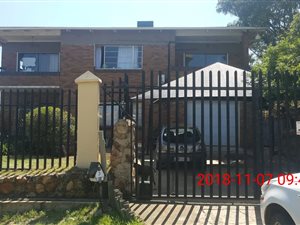 3 Bed House in Florida North