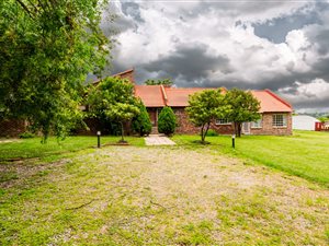 8650 m² Farm in Glen Austin