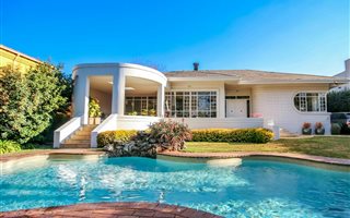 4 Bedroom House in Greenside
