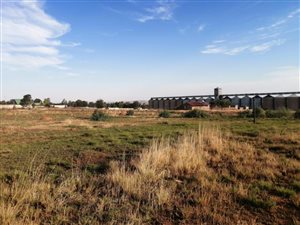 1225 m² Land available in Derby