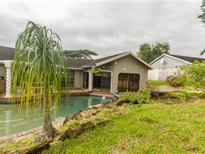 4 Bed House in Yellowwood Park