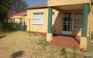 2 Bedroom Apartment in Linmeyer