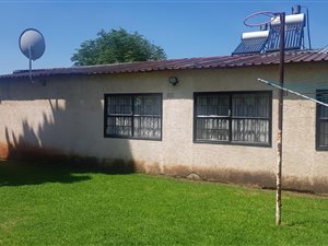 3 Bed House in Eldorado Park