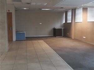 892 m² Commercial space in Sasolburg