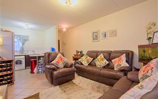 2 Bedroom House in Brentwood