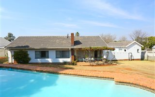 3 Bedroom House in Northcliff