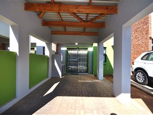 2 Bed Apartment in Pretoria North