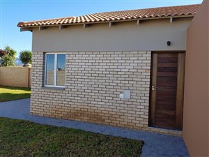 3 Bed House in Hansmoeskraal
