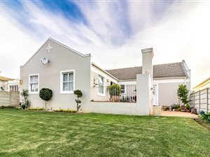 3 Bed Townhouse in Pinehurst