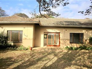 2 Bed Townhouse in Waterfall