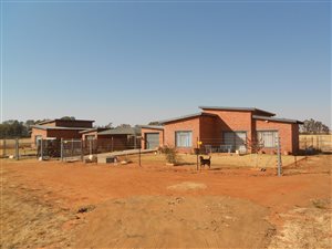 4 m² Farm in Bainsvlei