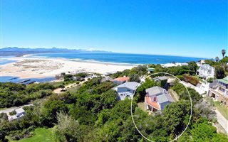 4 Bedroom House in Plettenberg Bay