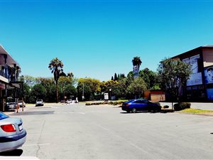 150 m² Retail Space in Bartlett
