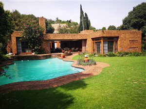 4 Bed House in Glenvista