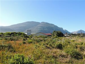 767 m² Land available in Bettys Bay