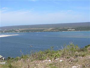744 m² Land available in Witsand