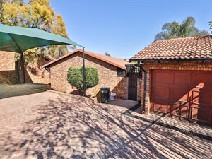 2 Bed House in Lynnwood Ridge