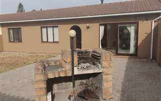 3 Bedroom House in Tableview