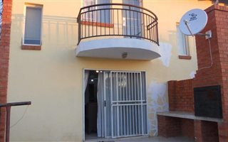 2 Bedroom Duplex in Montana