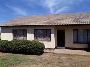 6 Bed House in Mogwase